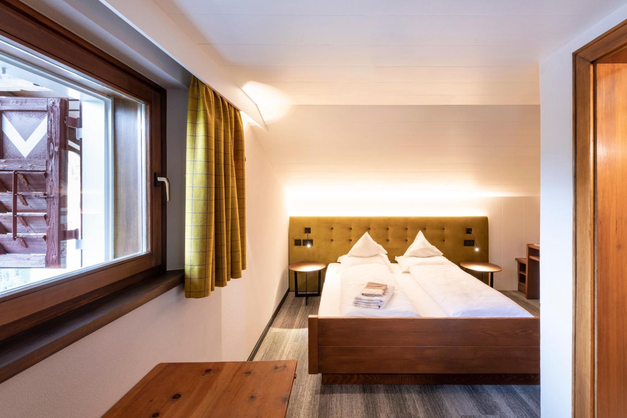 Hotel Platz Ortisei Exterior photo